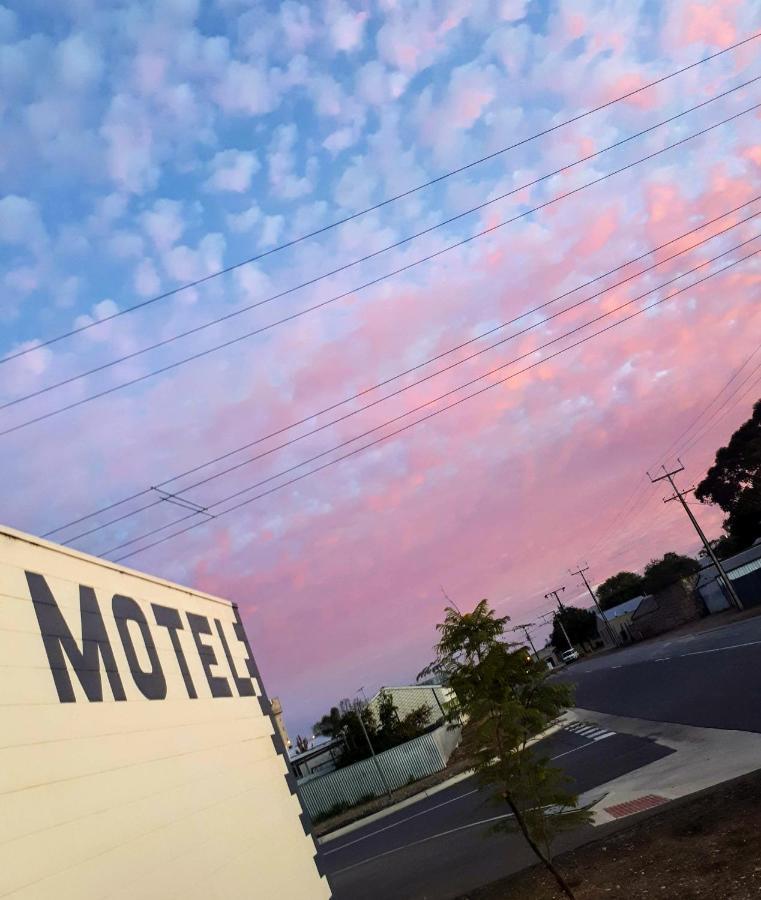 Motel Riverbend Tailem Bend Εξωτερικό φωτογραφία