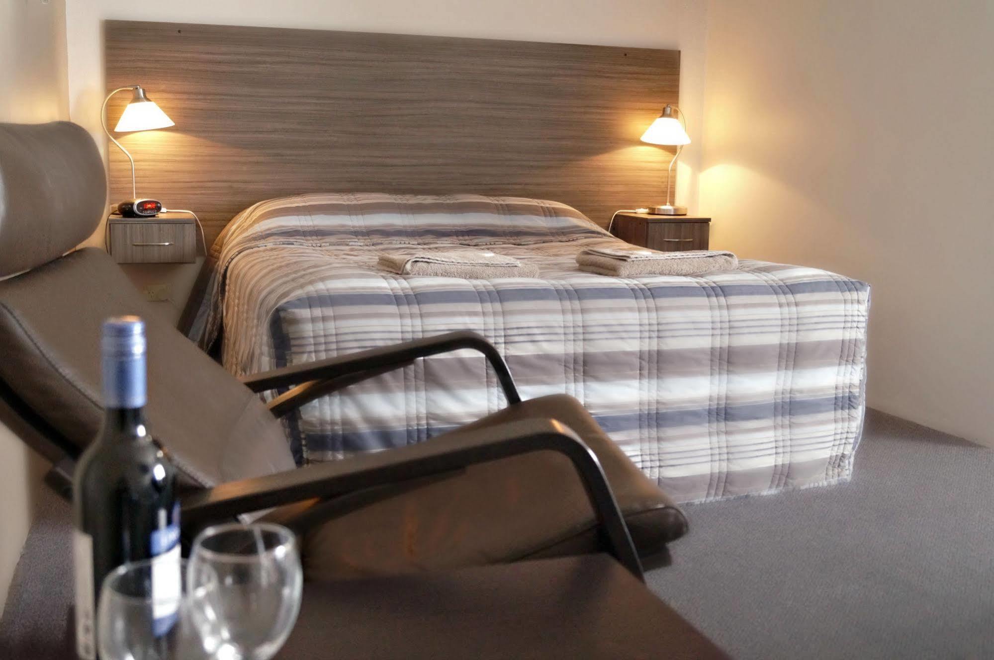 Motel Riverbend Tailem Bend Εξωτερικό φωτογραφία